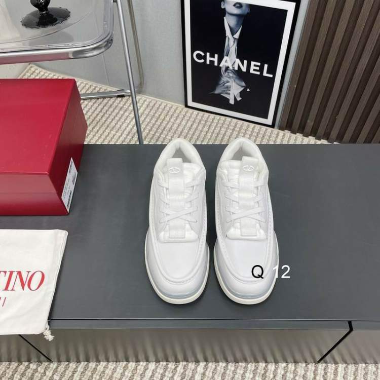 Picture of Valentino Shoes _SKUValentinosz39-45J110620112